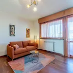 Crocetta Residence! Modern & Roomy Flat