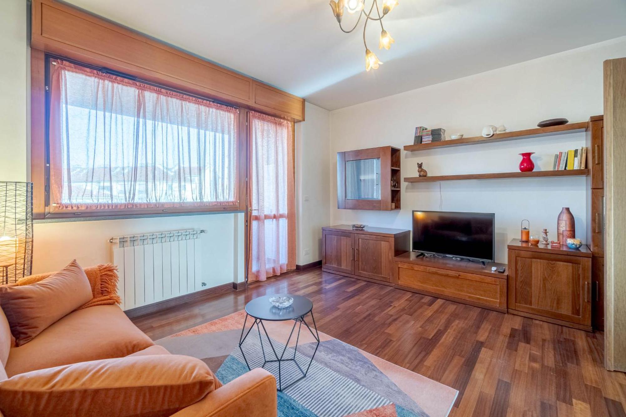 Crocetta Residence! Modern & Roomy Flat